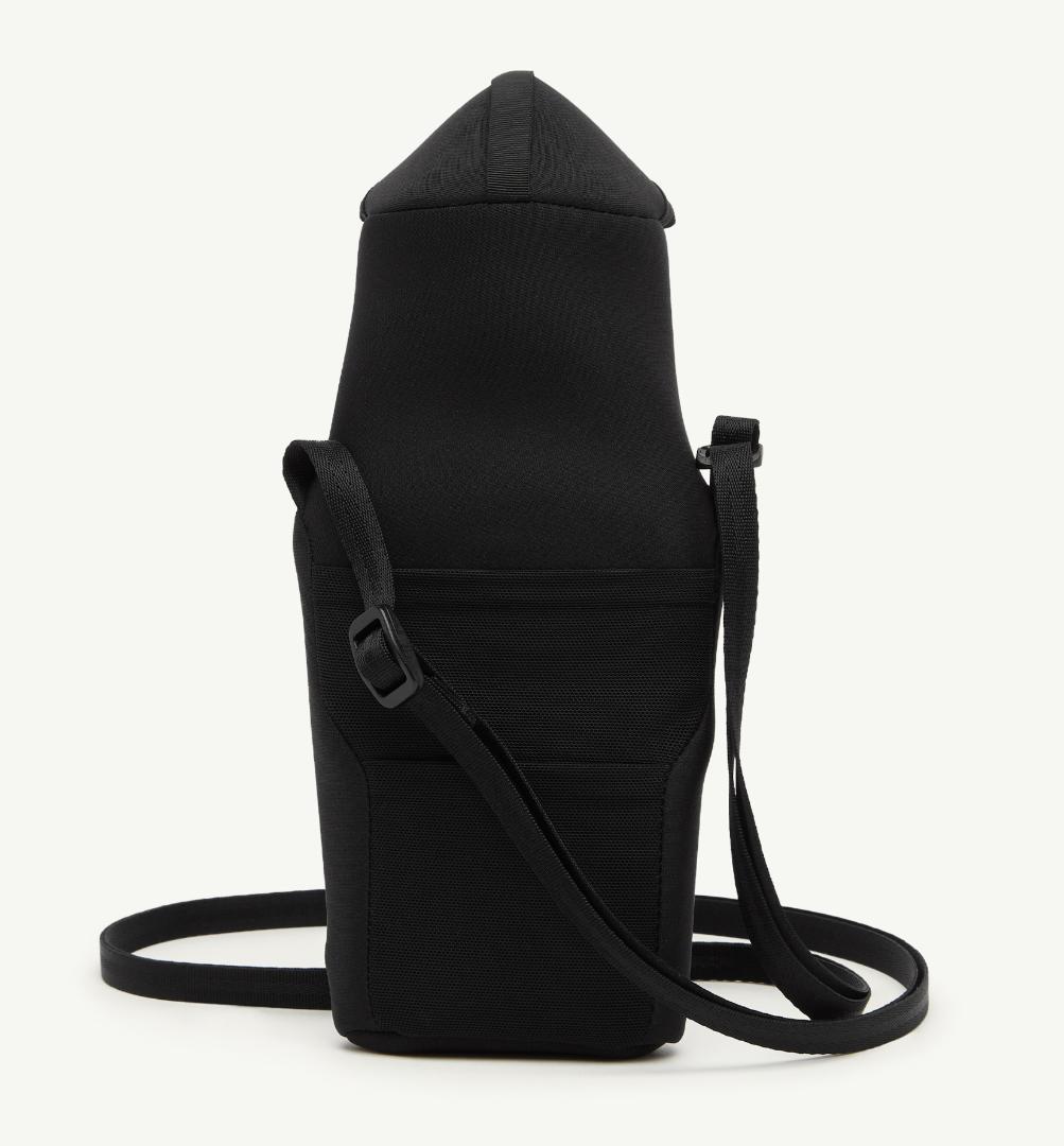 新品 人気コラボ MM6 x SALOMON ウォーターボトル& ホルダーバッグ