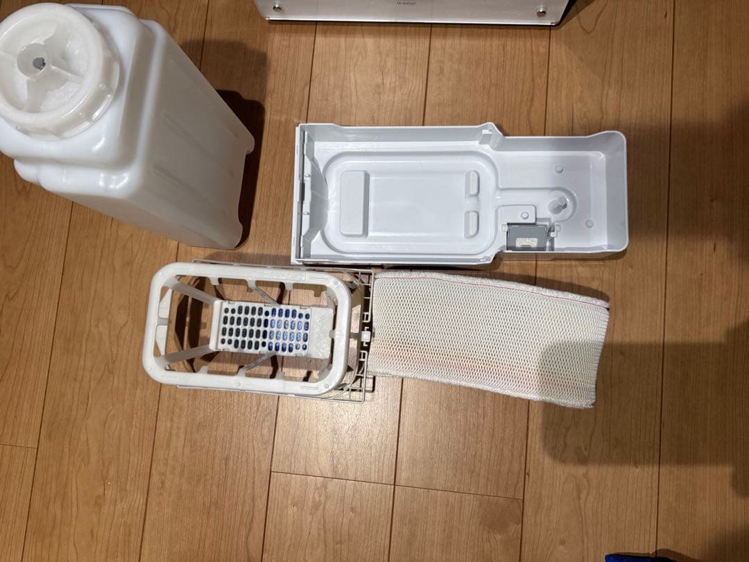 美品 Panasonic 気化式加湿機 FE-KXU07 取説付