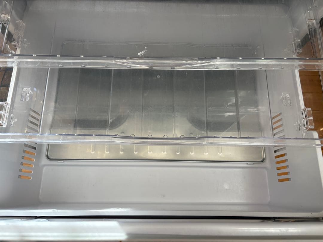 日立　HITACHI 冷蔵庫　2014年製　R-G5200D クリスタルドア