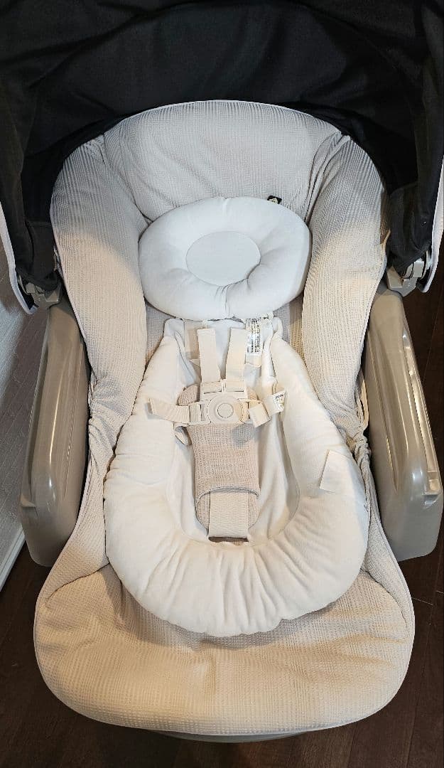 コンビ ネムリラ AUTO SWING BEDi Long スリープシェル