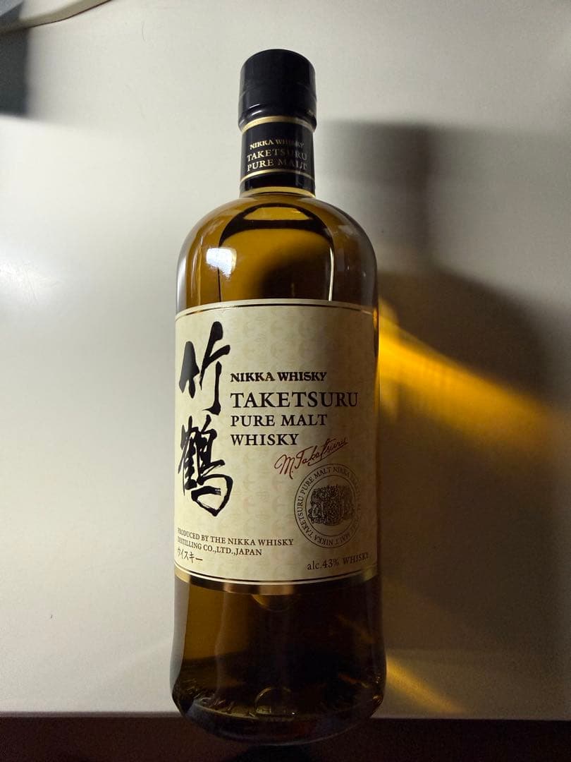 最終値下げ 白州　竹鶴　700ml 新品未開封　ウイスキー　サントリー　ニッカ