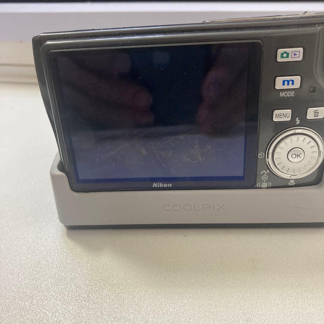 Nikon COOLPIX S70 Cコンパクトデジタルカメラ