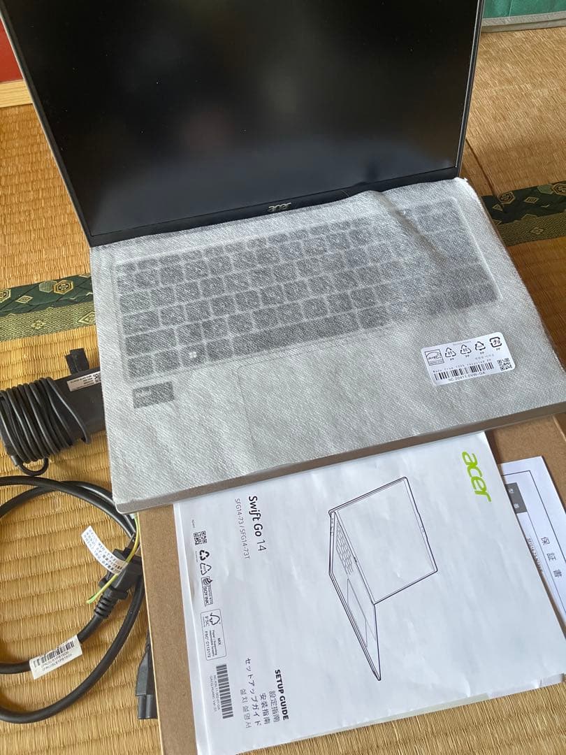 Acer Swift Go 14 SFG14-73-N73Y/F 超美品