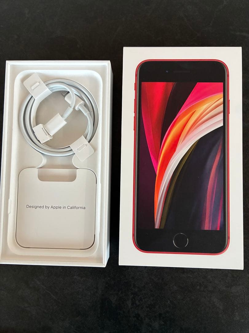 iPhone SE 第2世代 SE2 64GB Red 赤 SIMフリー