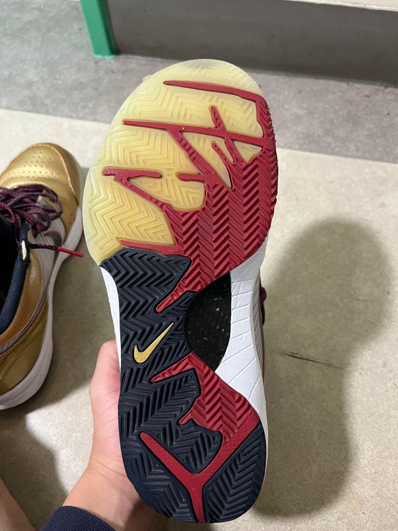 Nike Kobe バスケットボールシューズ