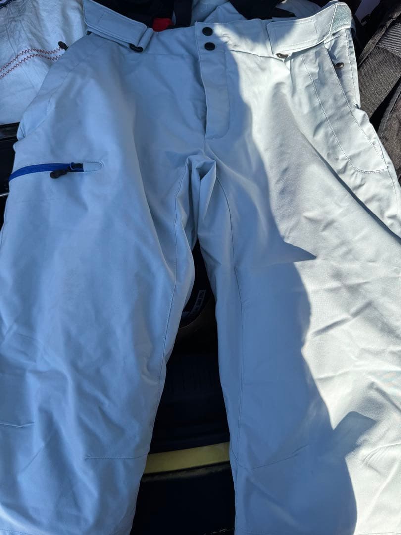 nnoum ノアム　スキーウェア スノボウェア　ホワイト