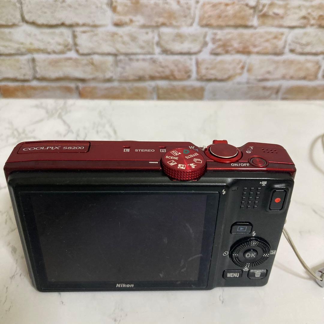 Nikon COOLPIX S8200 ジャンク 動作未確認品