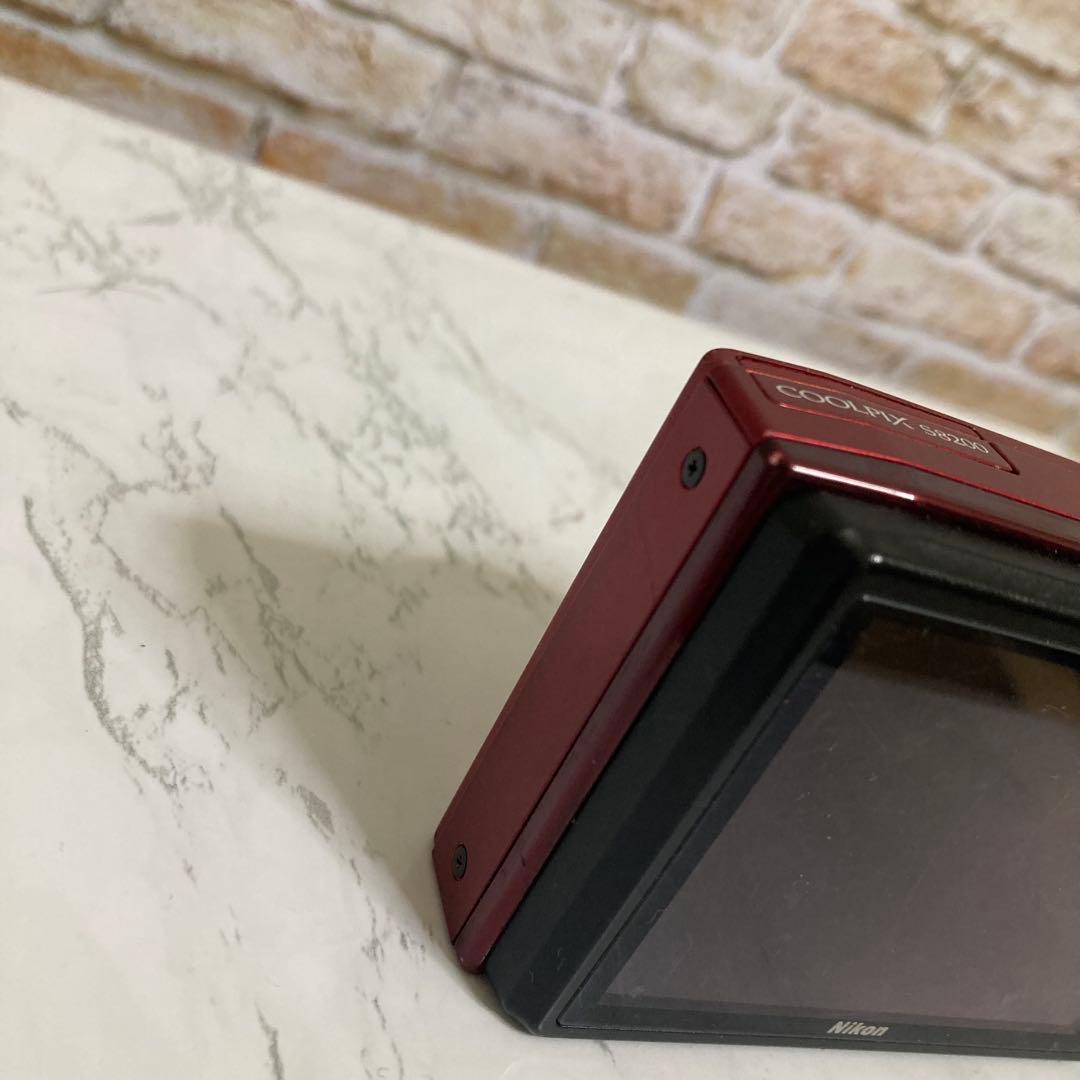 Nikon COOLPIX S8200 ジャンク 動作未確認品