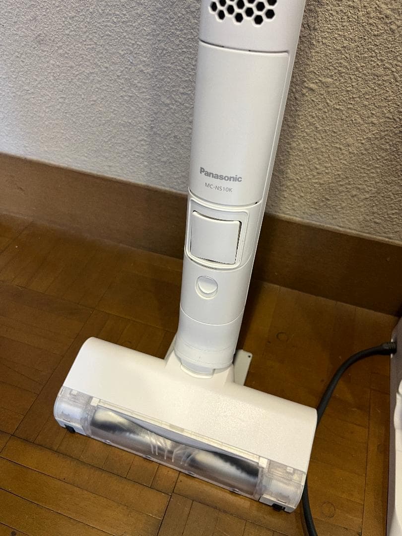 Panasonic MC-NS10K コードレス掃除機 2022年製 箱説完品