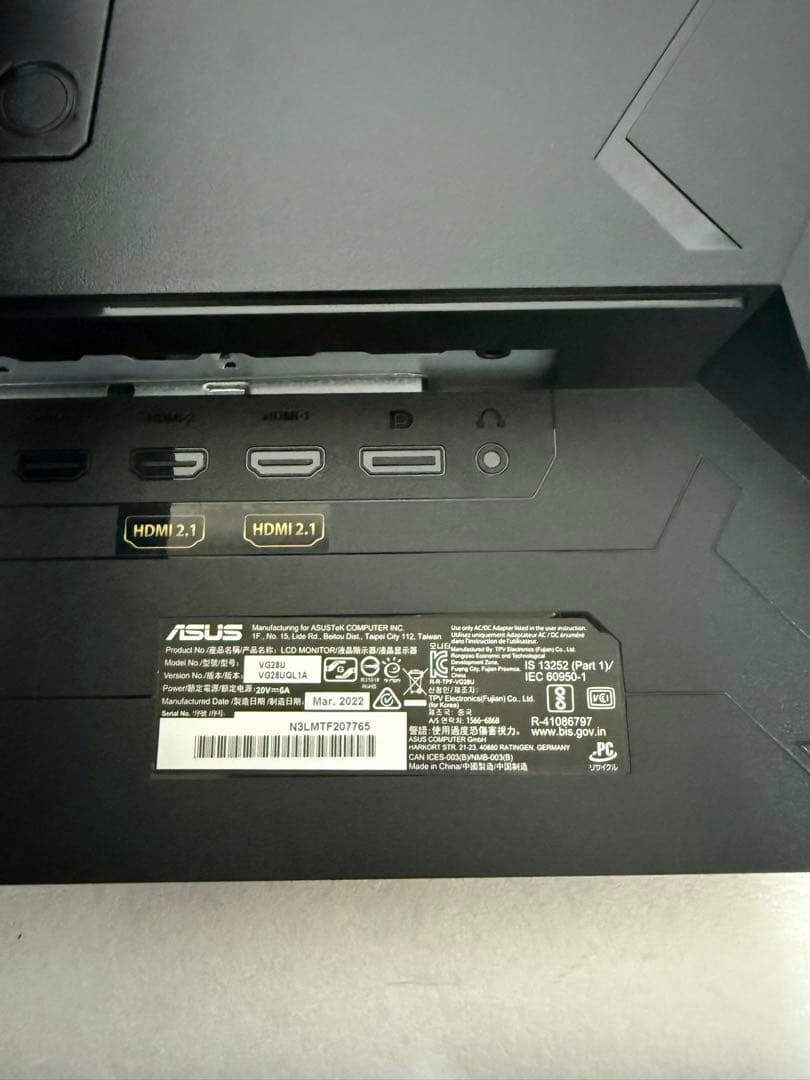 Asus Tuf Gaming 28インチ4K 144Hz中古品