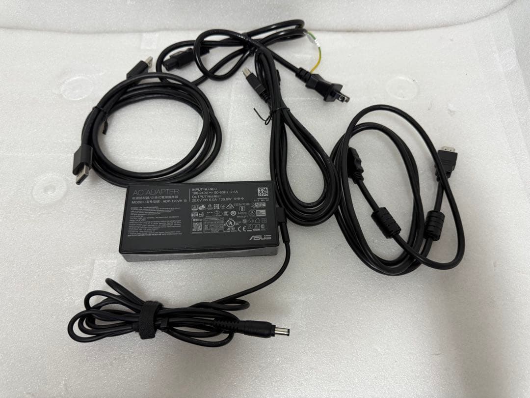 Asus Tuf Gaming 28インチ4K 144Hz中古品