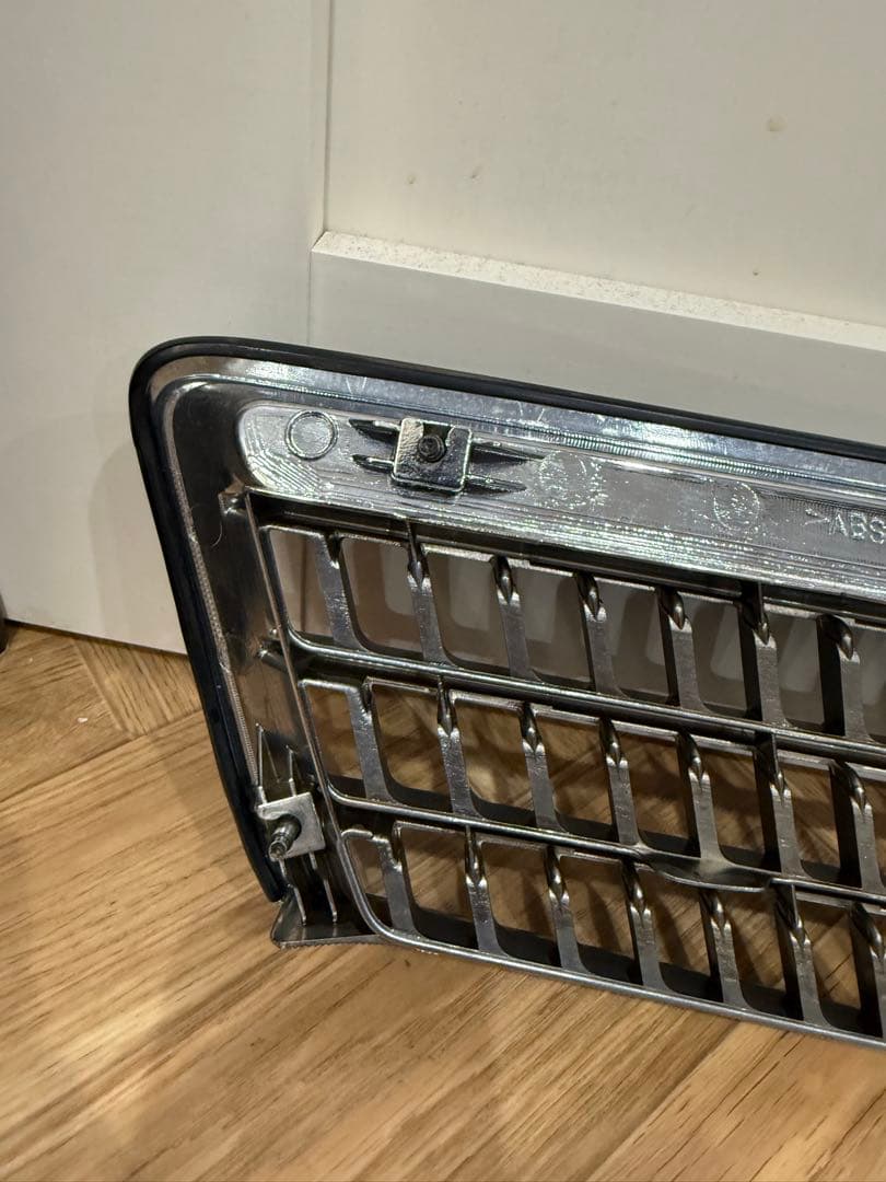 JZX100 チェイサー　ツアラーV純正グリル　希少美品