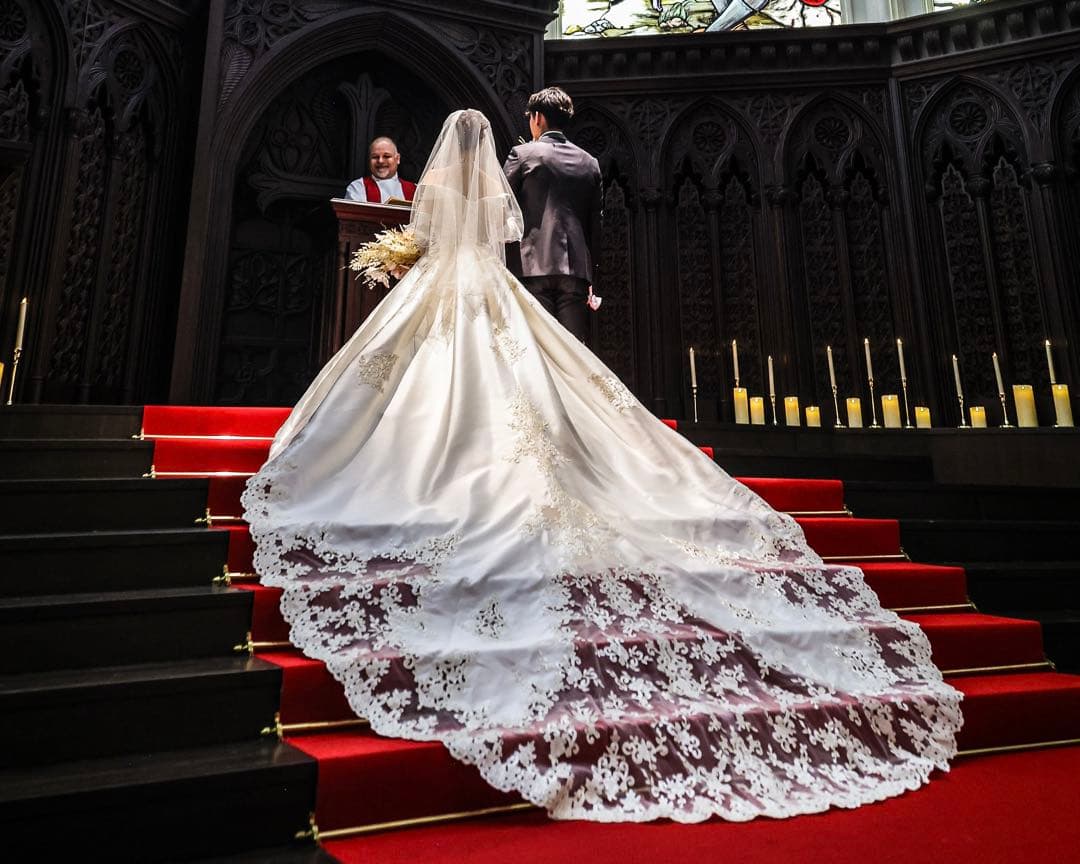 ⚠️お値下げ中【美品】定価42万 オーダー Aライン ロングトレーン ウェディング