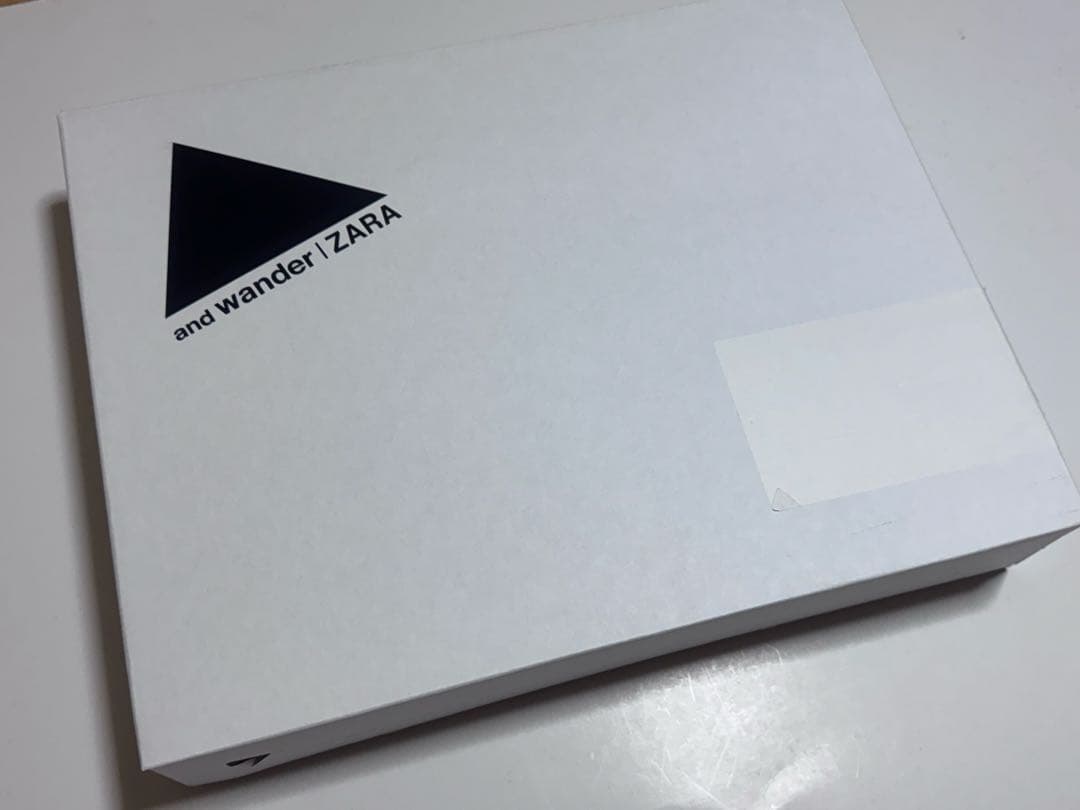 and wander | ZARA ワイドパンツ