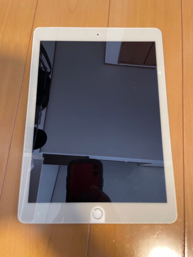 iPad Air 2 (128GB) GOLDWiFi +セルラー（AU)