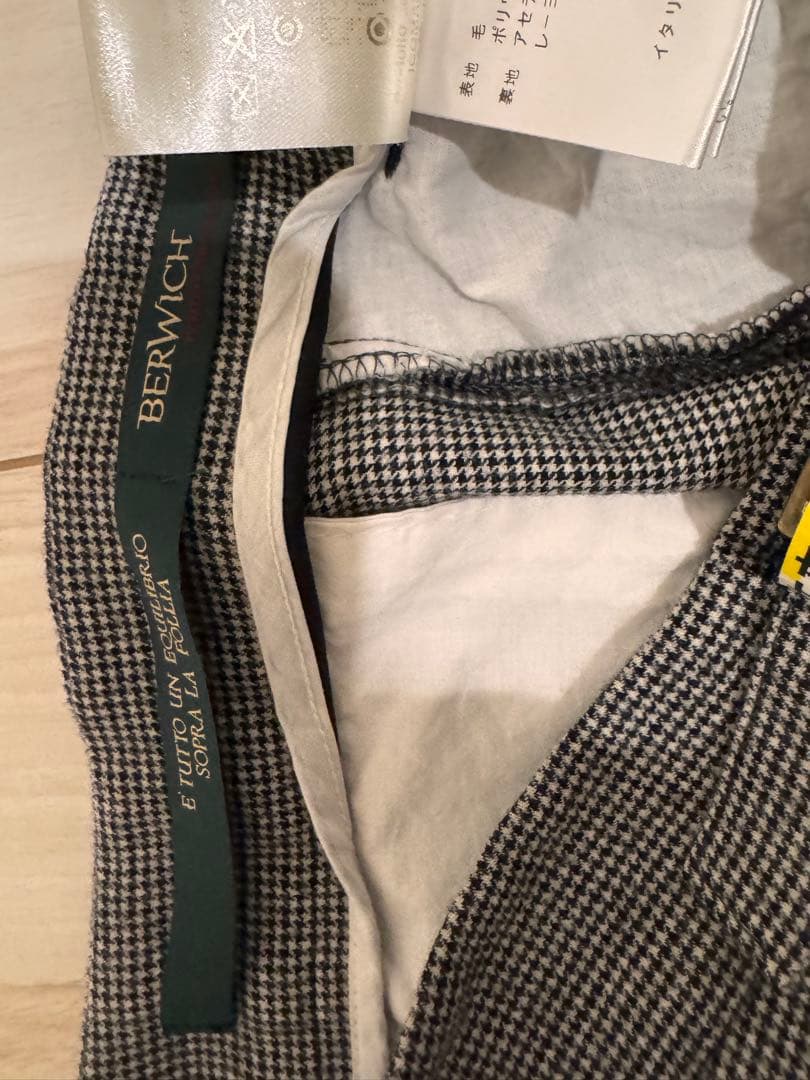 BERWICH SCOTCH 48 ハウンドトゥース