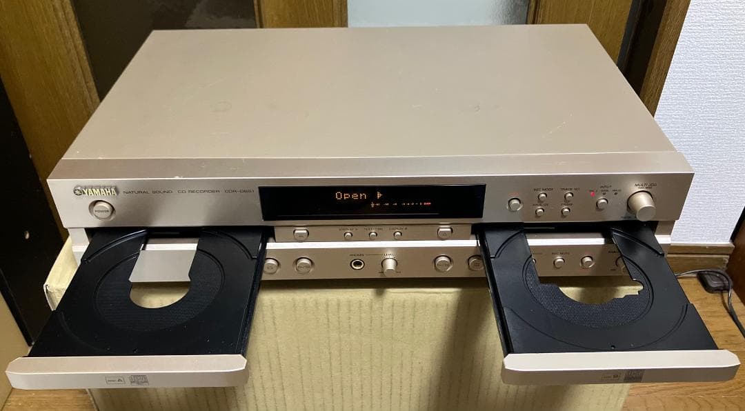 【定価85,800円・完動・美品】CDレコーダー　YAMAHA　CDR-D651
