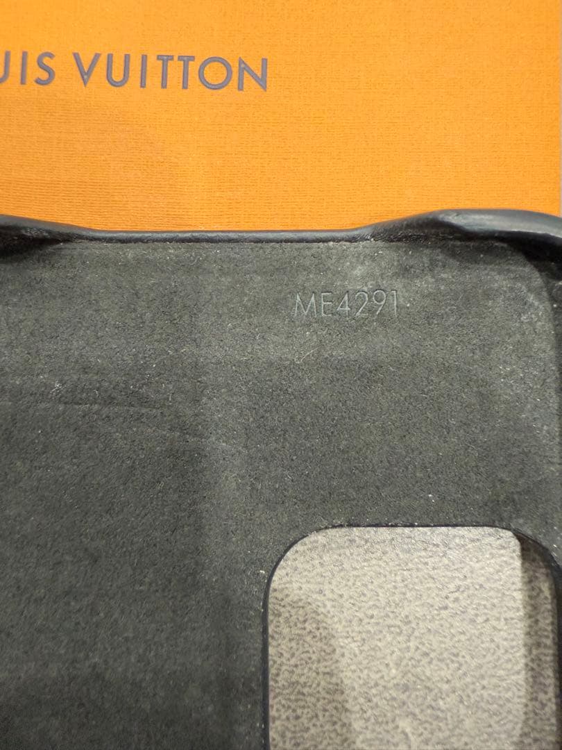 ルィヴィトン iPhone13ProMax