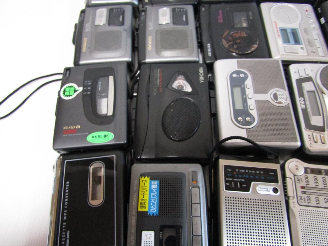 T0576 ポータブルカセットプレーヤー (42セット)ジャンク
