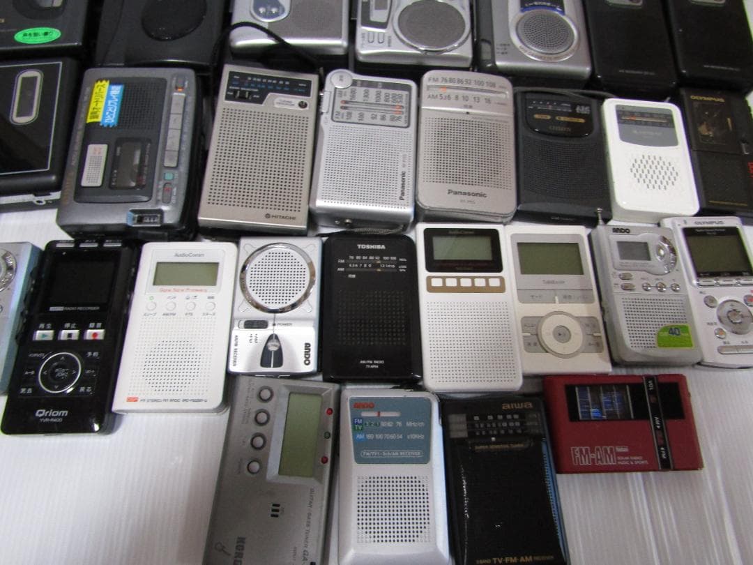 T0576 ポータブルカセットプレーヤー (42セット)ジャンク