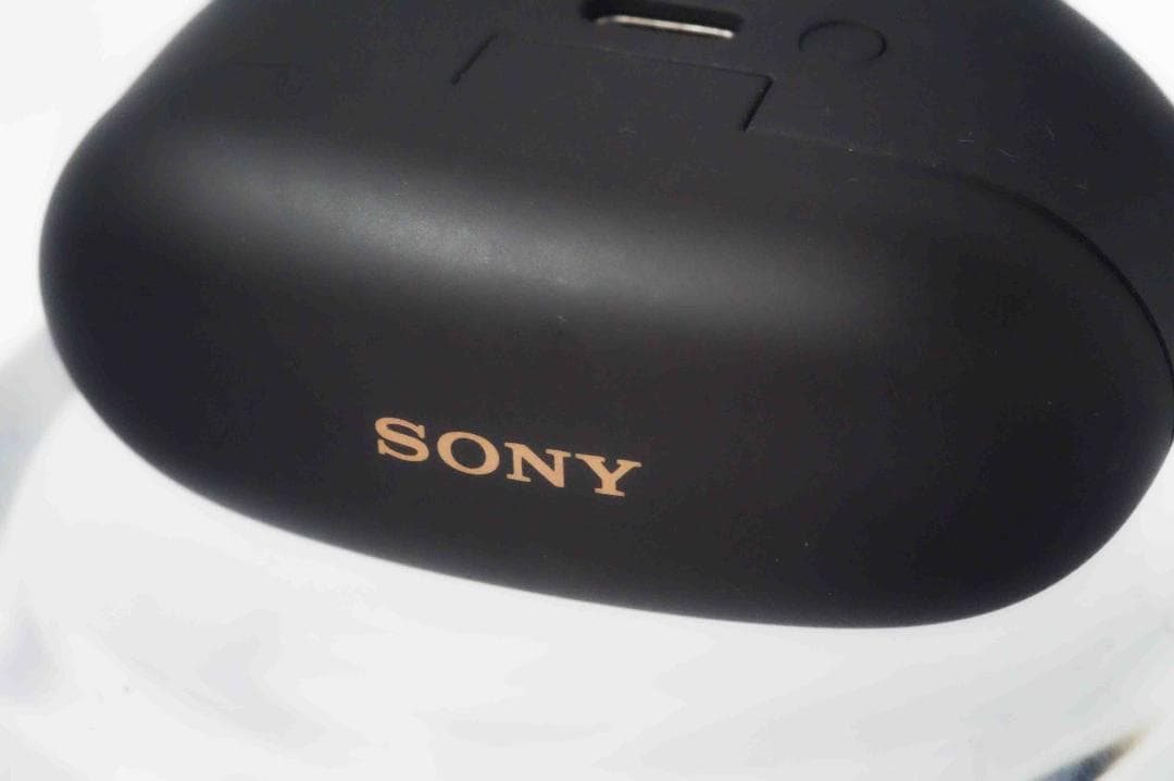 美品 SONY WF-1000XM5 ケースのみ　ソニー　0102