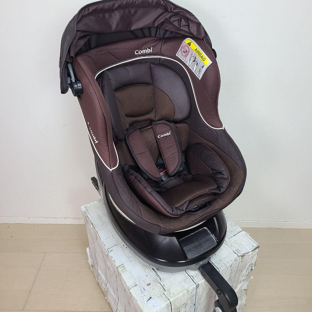 ゆ*様 美品　チャイルドシート　新生児から4才　ジュニアシート　コンビ　ISOF