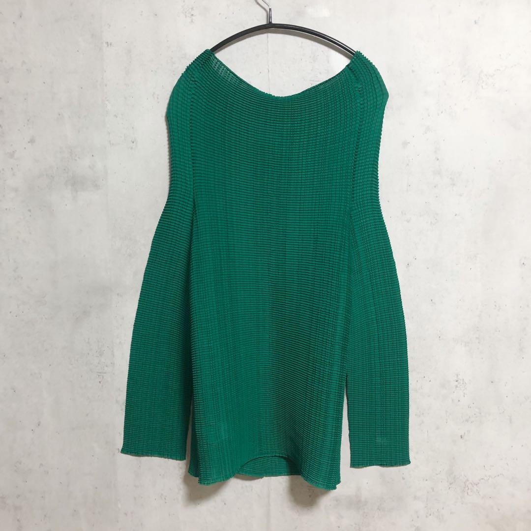 専用ISSEY MIYAKE FETE イッセイミヤケ フェット プリーツシャツ