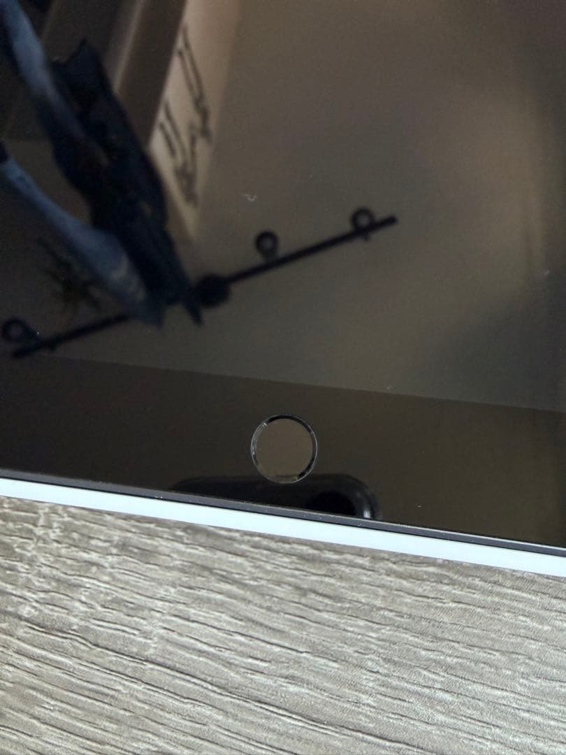 美品iPad 第7世代 10.2インチ 32GB WiFi スペースグレー