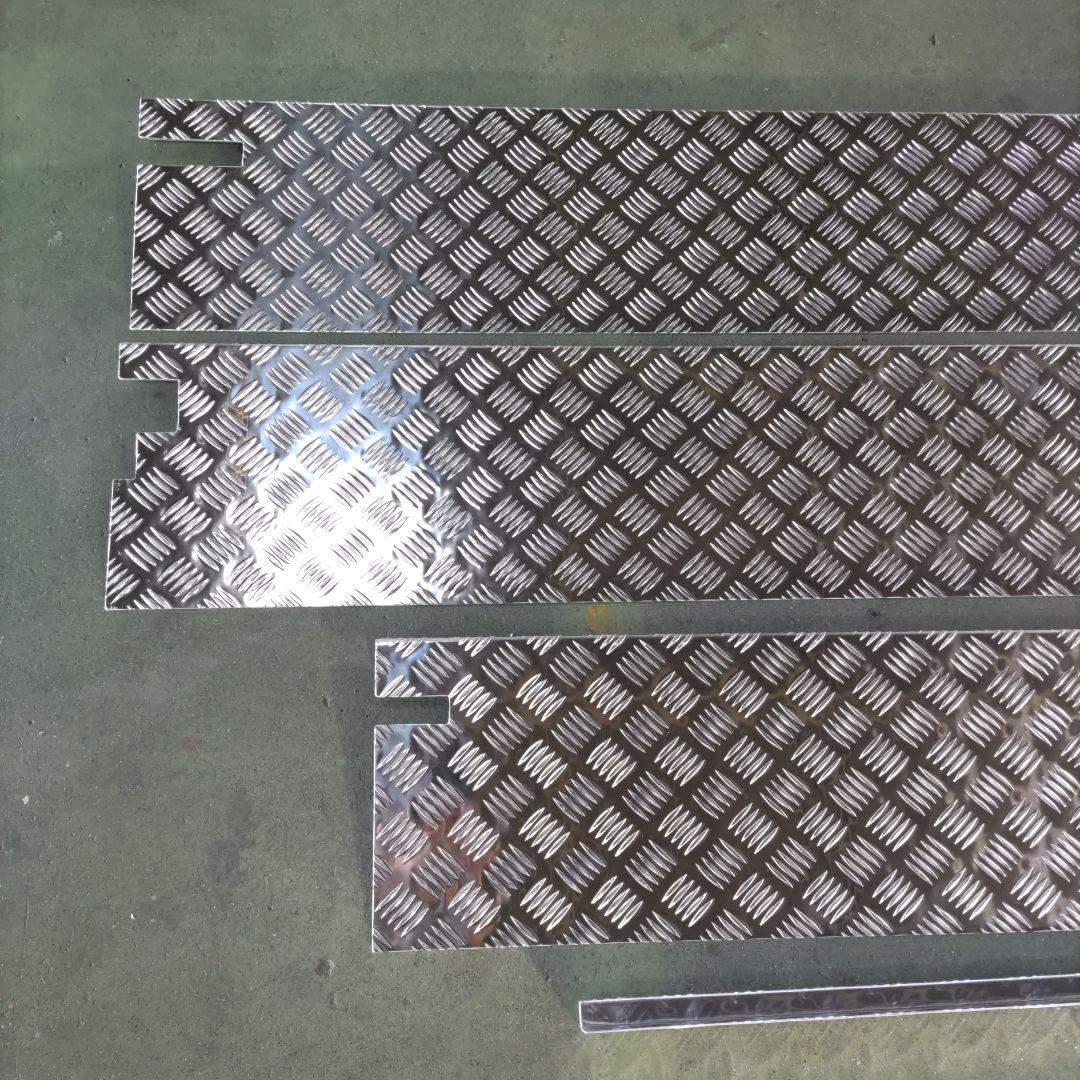 ハイゼットジャンボロングアオリ補強4点セット（光沢有り）