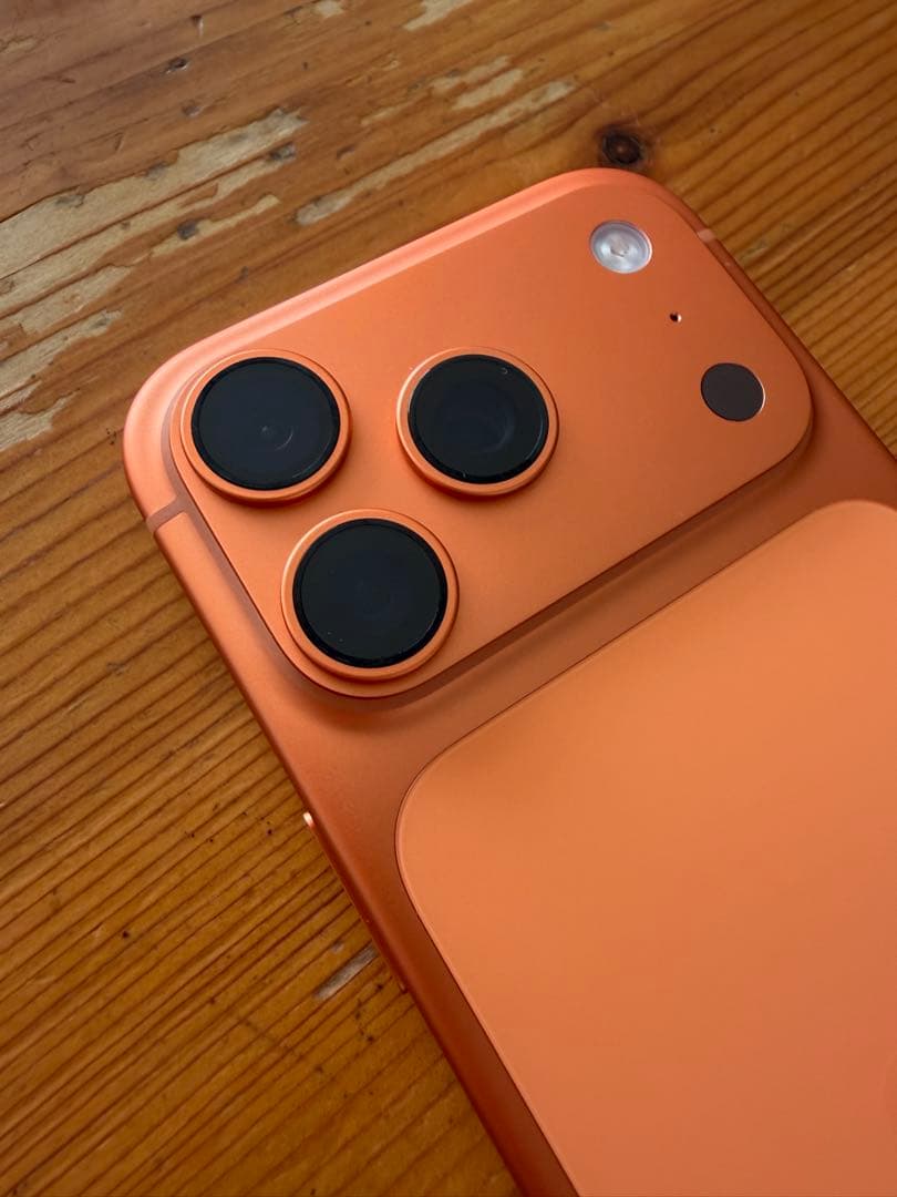 Apple iPhone 17 Pro オレンジ 256GB ほぼ未使用