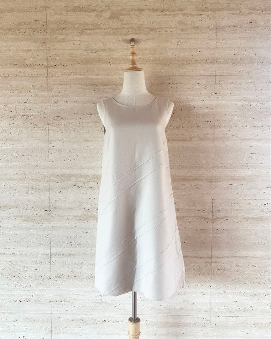 【Loro Piana】ワンピース　チュニック　ノースリーブ　ベージュ