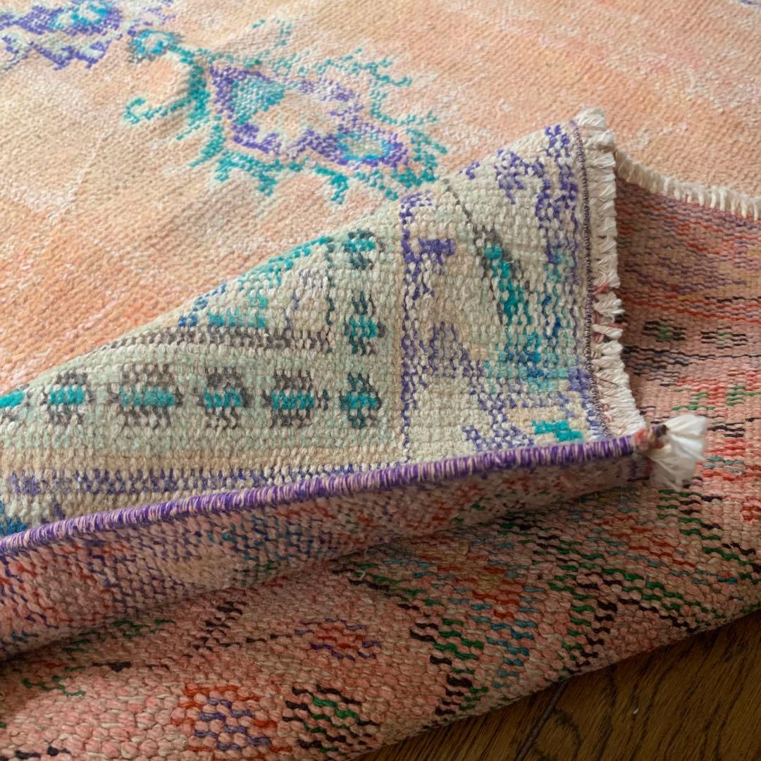 大判　トルコヴィンテージラグ　239×138 オーバーダイ　ペールオレンジ