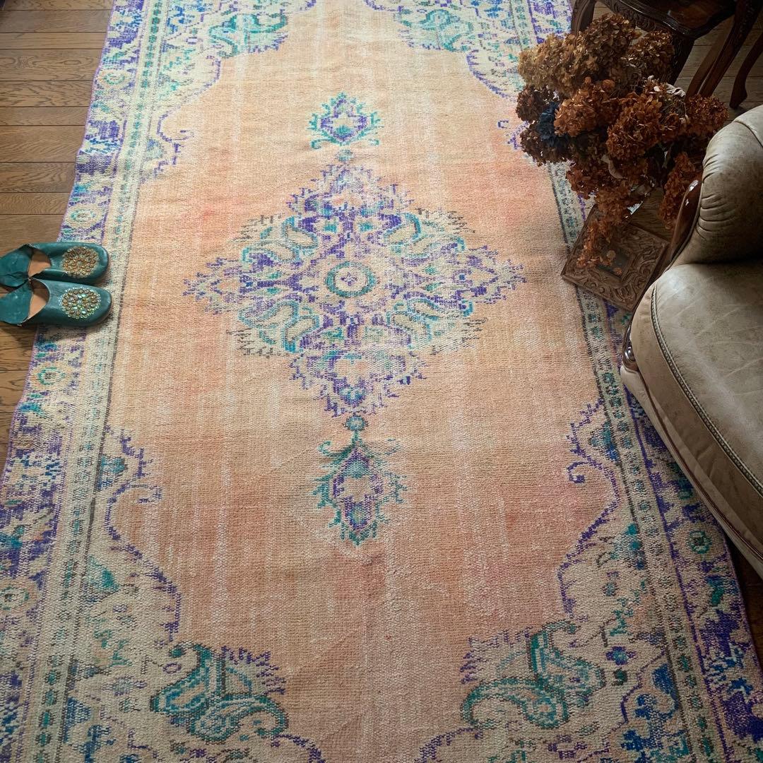 大判　トルコヴィンテージラグ　239×138 オーバーダイ　ペールオレンジ