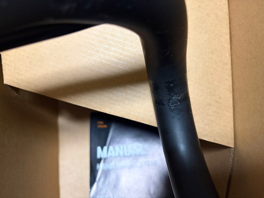 Canyon H31 エルゴコックピット CF ハンドル