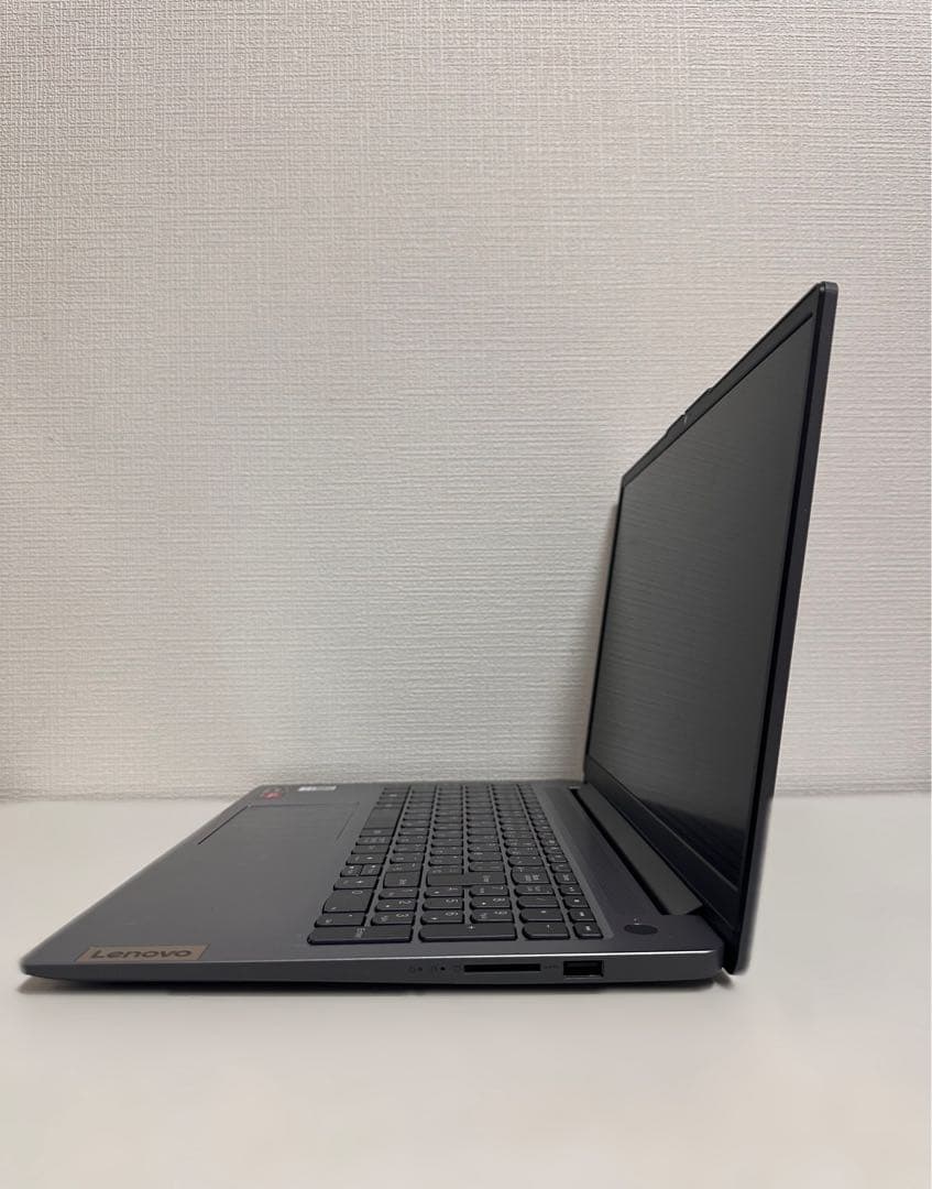 Lenovo IdeaPad Slim 3 Gen 8 15.6型 16GB