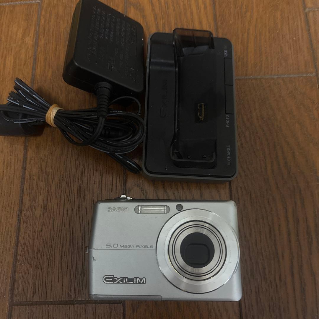 EXILIM CA510 コンパクトデジタルカメラ 5.0メガピクセル