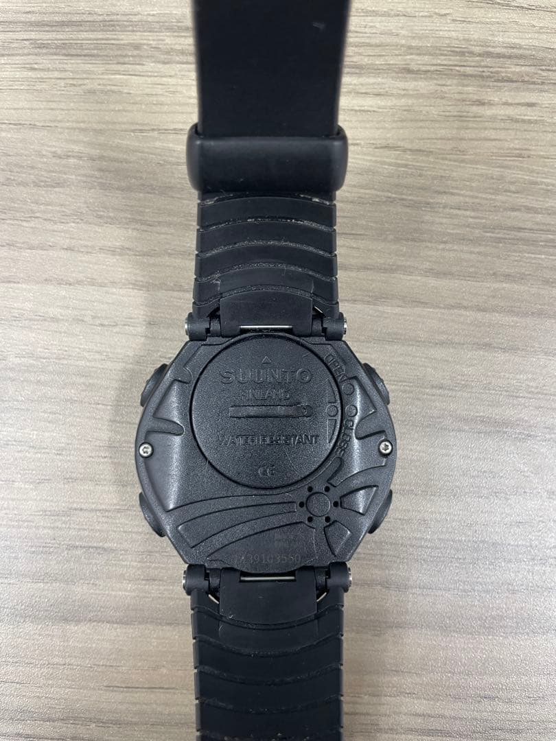 SUUNTO VECTOR スント ベクター ミリタリーグリーン(取説、外箱付)