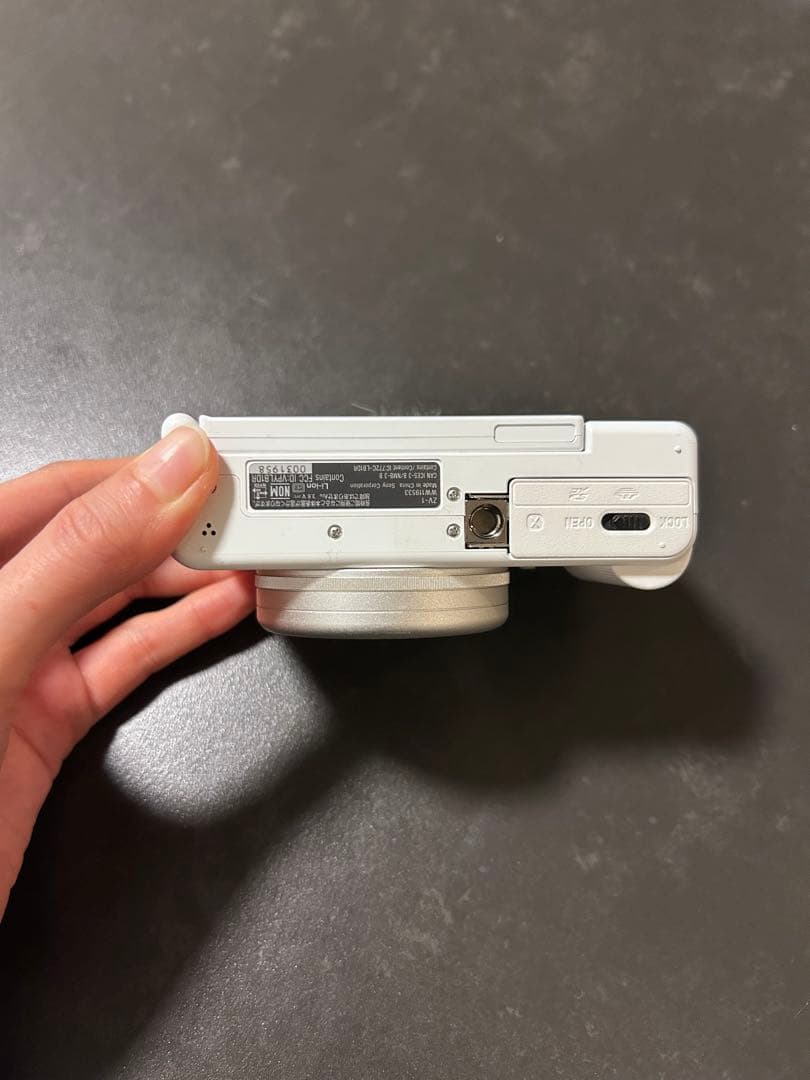 SONY VLOGCAM ZV-1 シューティンググリップキットSDカード付き