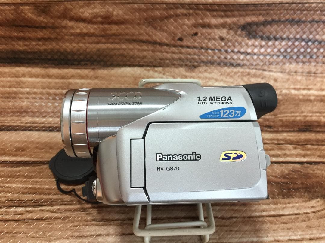 撮影再生ダビングOK　Panasonic　NV-GS70　付属品あり　動作良好