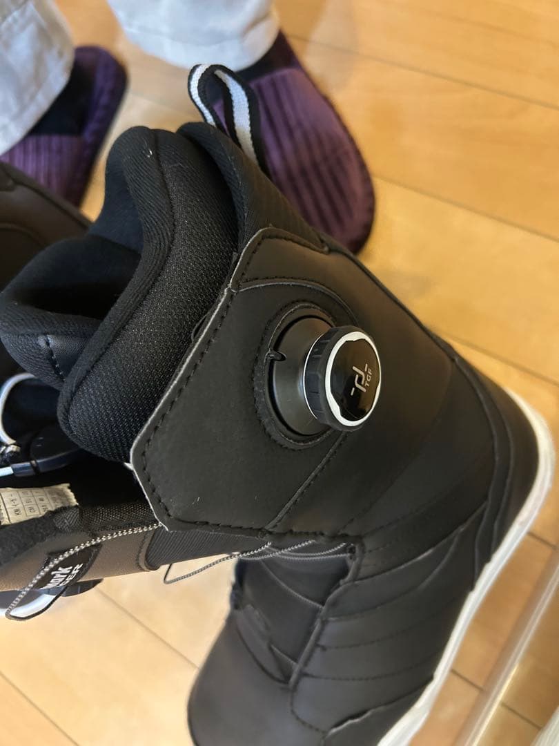 ケース付き‼️kissmark KM イーガー 25cmレディース スノボブーツ