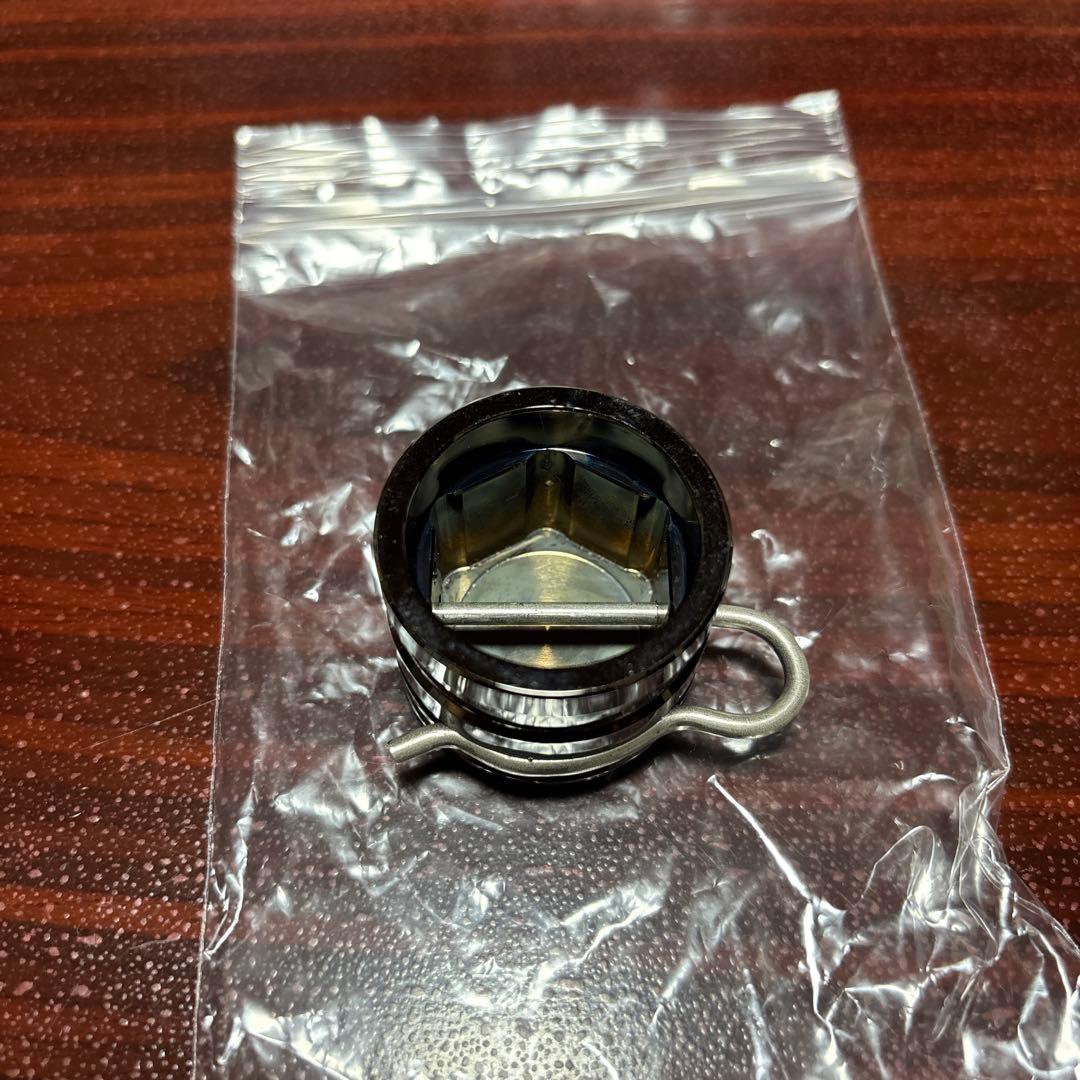 z900rs アクスルカバー　リアアクスルヘッドガード