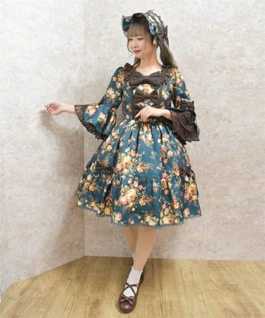 セット axes femme kawaii アンティークローズ柄 ワンピース