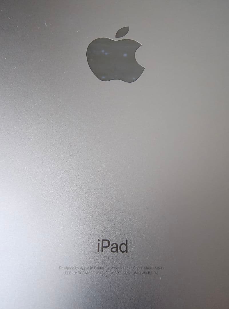 iPad 第6世代 128GB WiFiモデル スペースグレイ 美品