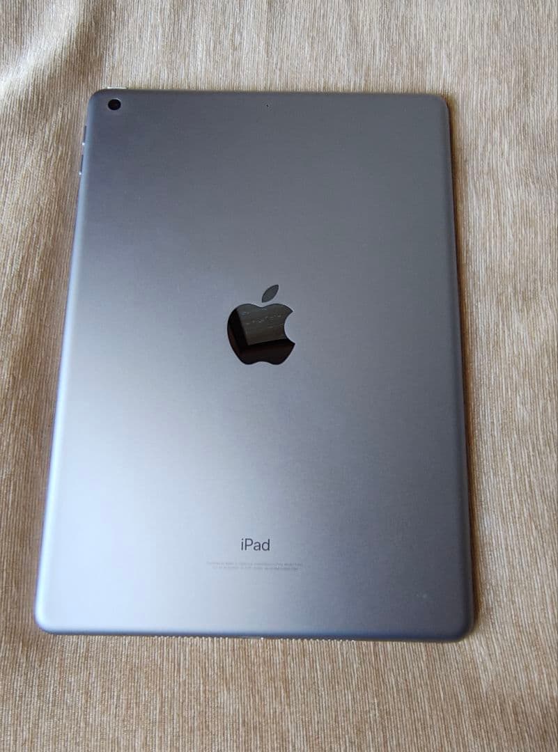 iPad 第6世代 128GB WiFiモデル スペースグレイ 美品