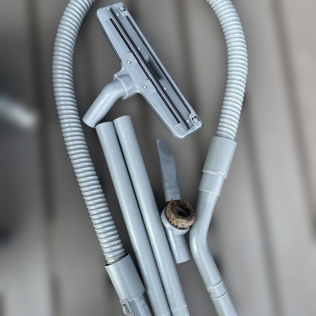 業務用掃除機　HITACHI CV-95H2 日立