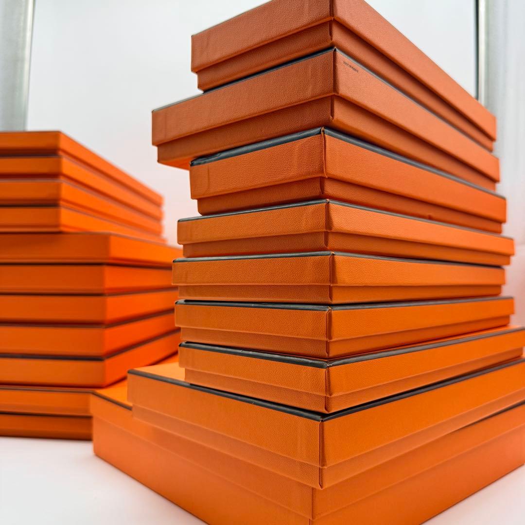 【HERMES】 エルメス 空箱 薄い箱 33箱 まとめ売り