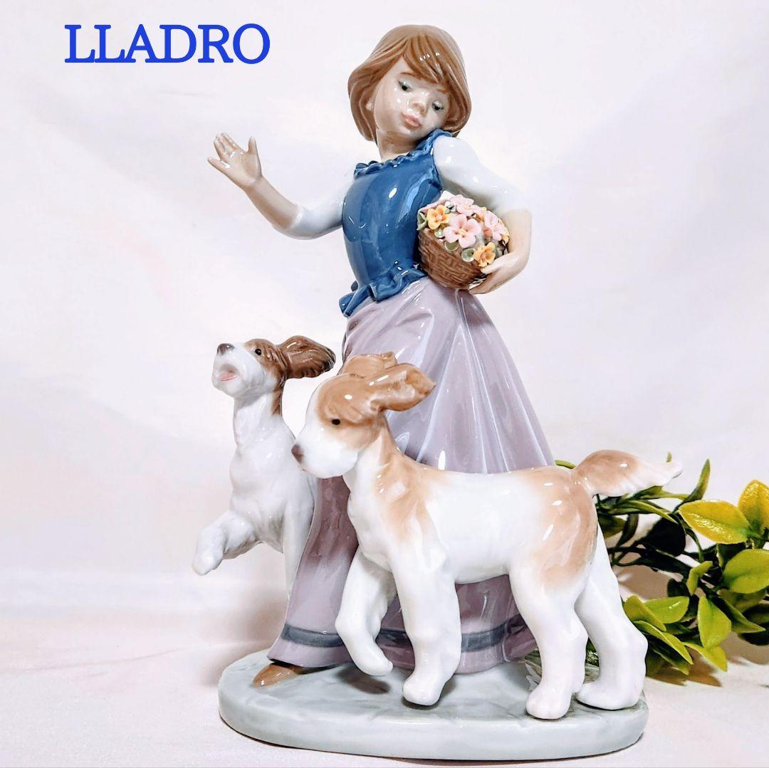リヤドロ【美品】フィギュリン《少女と犬》No.5761
