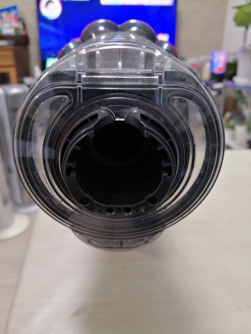 美品！格安!ダイソンSV 18本体純正バッテリー付き