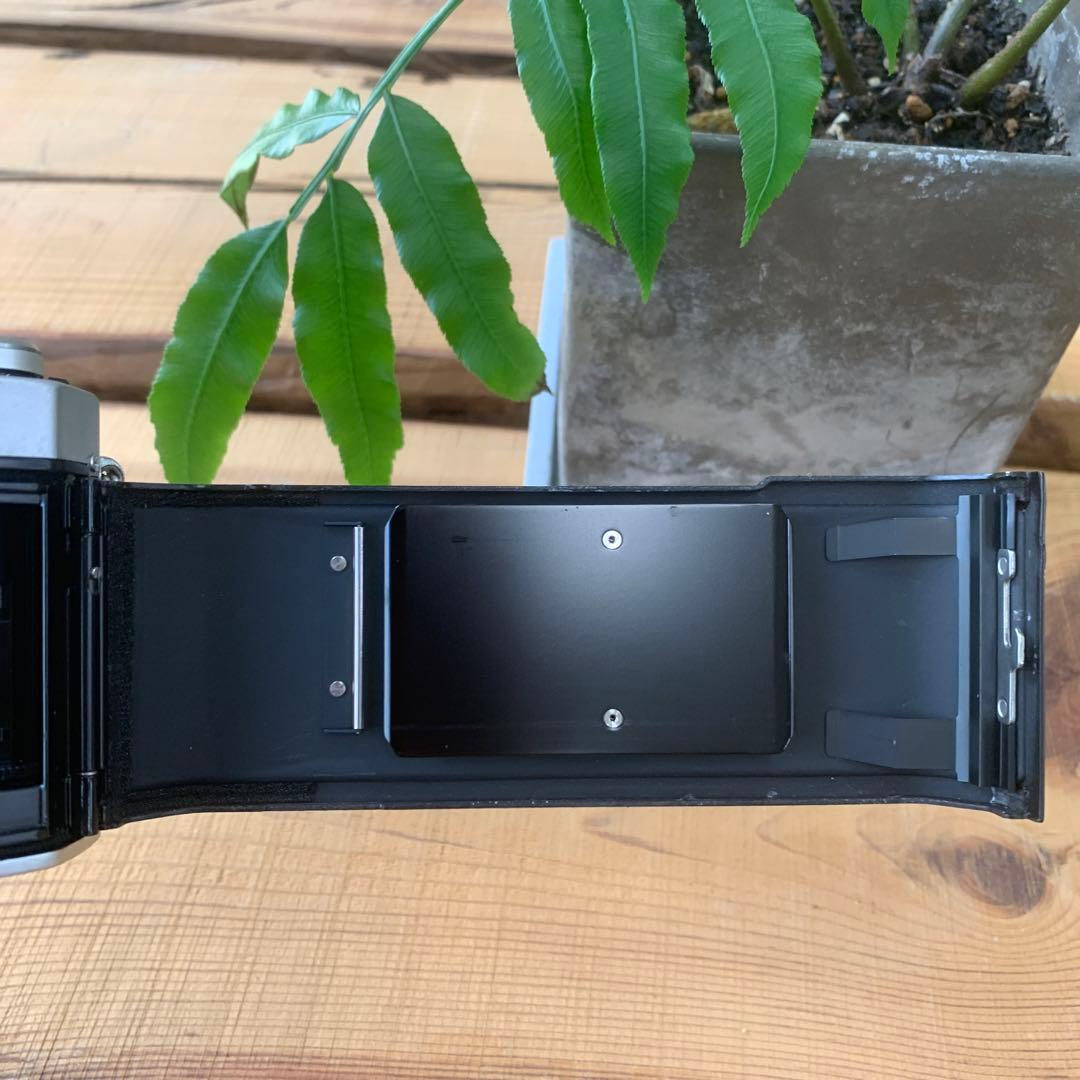 フィルムカメラ Nikon FE