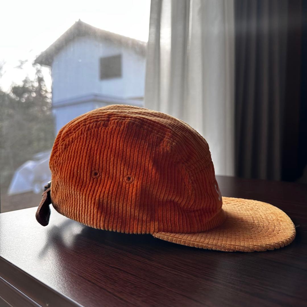 オレンジ コーデュロイ素材 Supremeキャップ